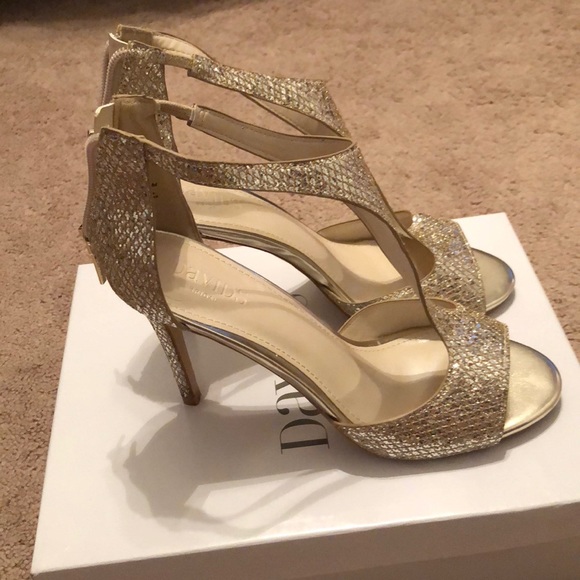 Heels - Picture 2 of 5